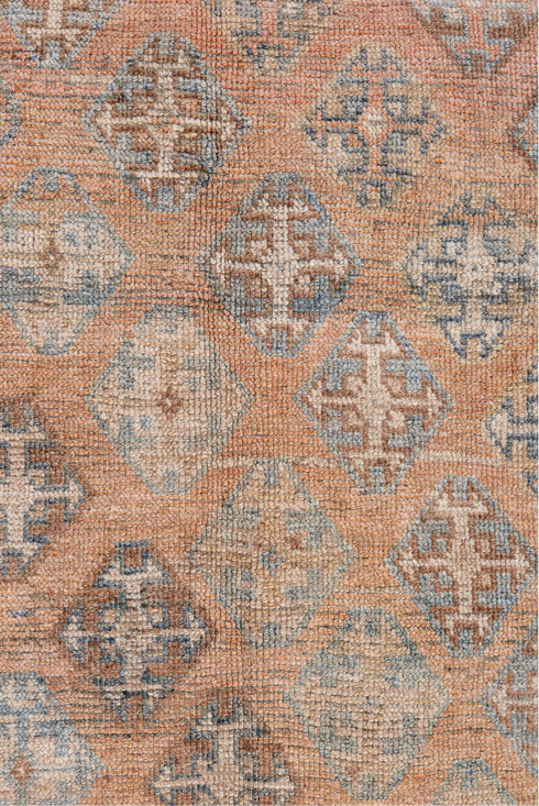 Antique Shiraz Area Rug (5' x 8')